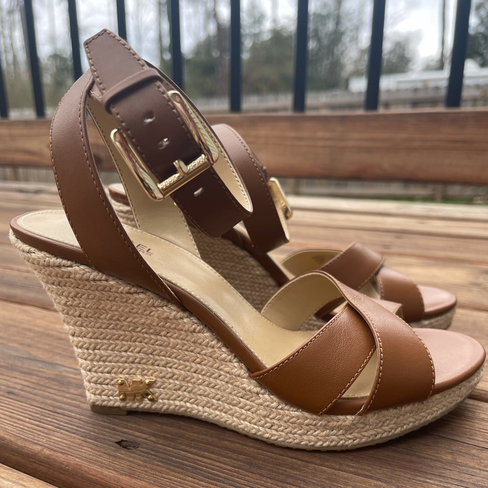 Michael Michael Kors wedges